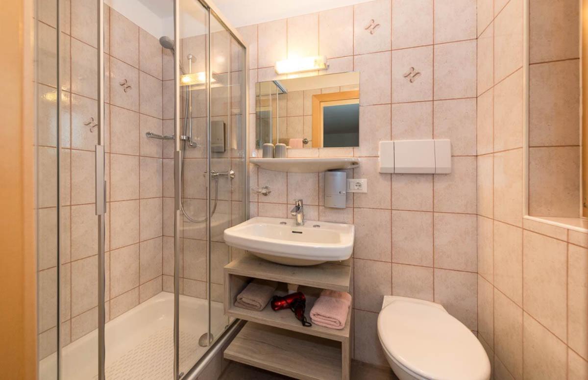 Haus Claudia B&B ノーヴァ・レヴァンテ エクステリア 写真